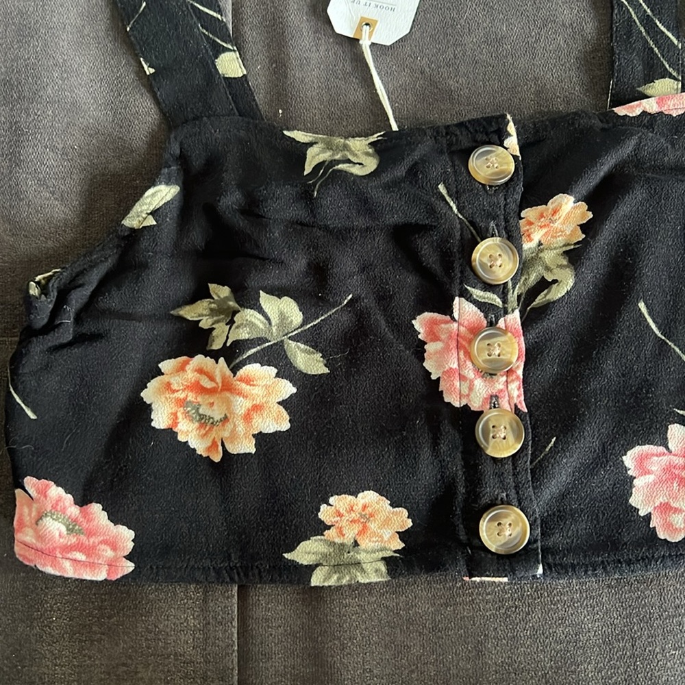Small NWT American Eagle top - Picture 2 of 4